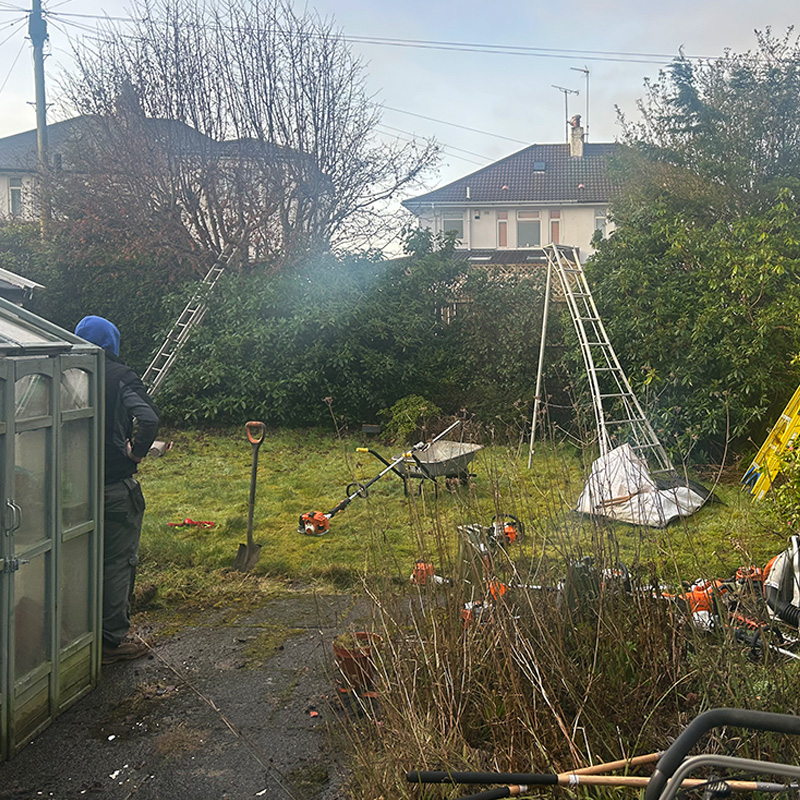 garden-maintenance-glasgow-before.jpg garden-maintenance-glasgow-before.jpg